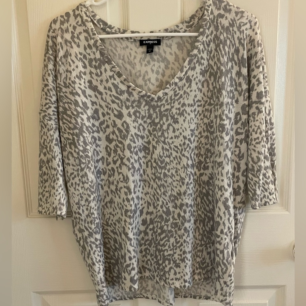 Express Leopard Tee